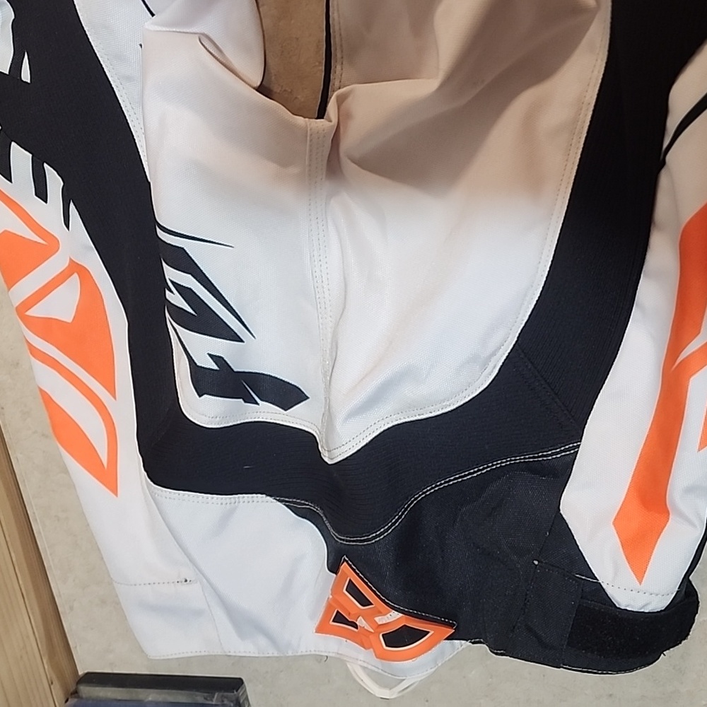 Fly kinetic Racing pants size 30 - Picture 6 of 10